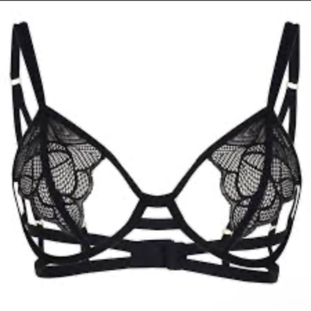 New! Bluebella Emerson Black Strappy Lace Bra 1840